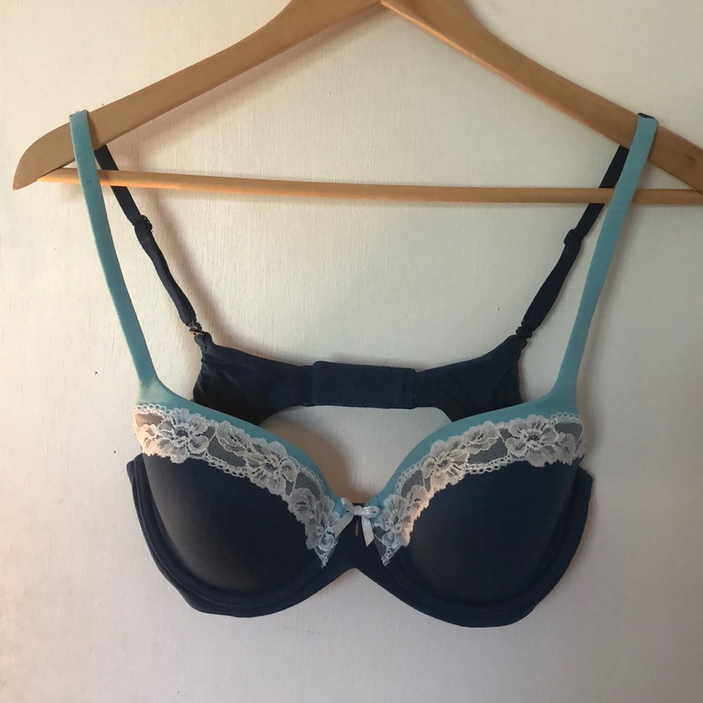 Demi body by Victoria bra